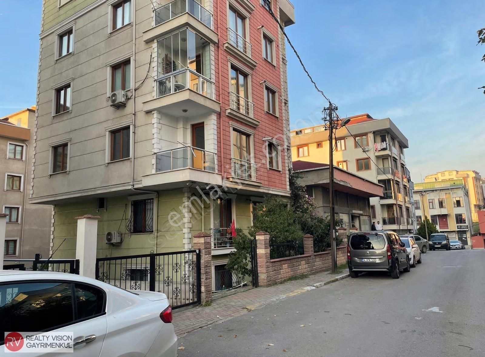 Rv Dan Pendik Alt Güzelyalıda 3+1 Neomarin Avmye Komşu Daire - Görsel 27