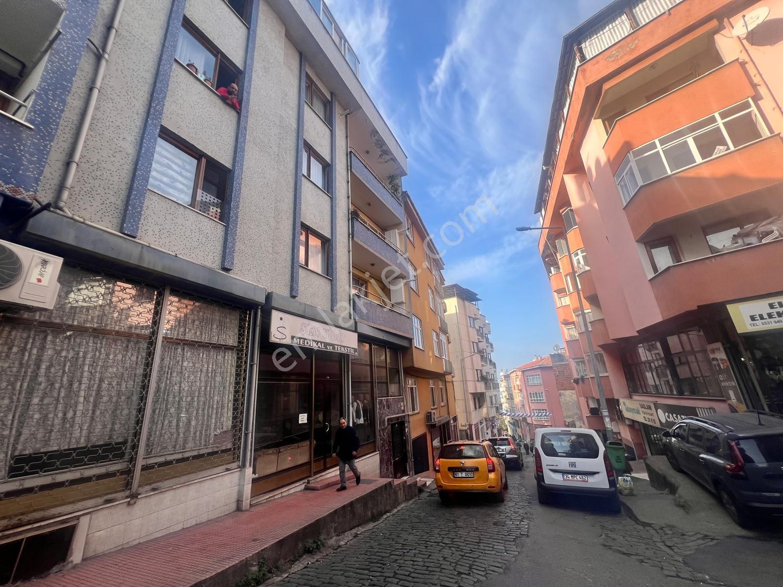 Yenicuma Mahallesi'nde Merkezi Konumda Satılık 1+1 Dubleks Daire - Görsel 2