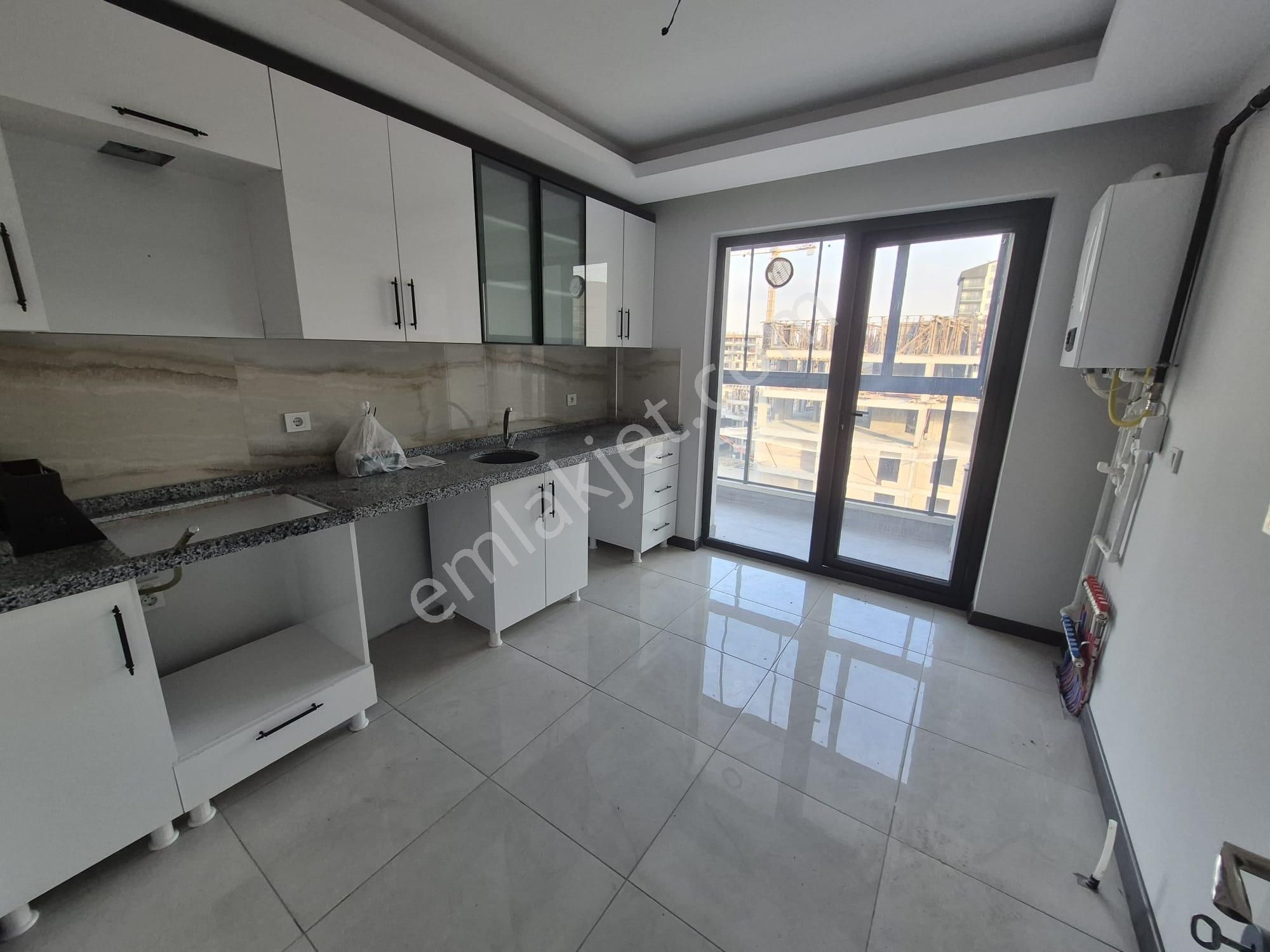 *protokole Yakın 3+1 Yeni Yapı Daire *