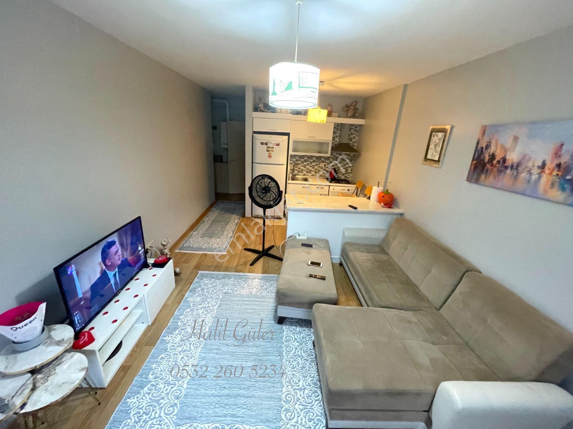 Sancaktepe Ovalbahçe Sitesi Eşyalı Satılık 1+1 Giriş Kat Daire - Görsel 11