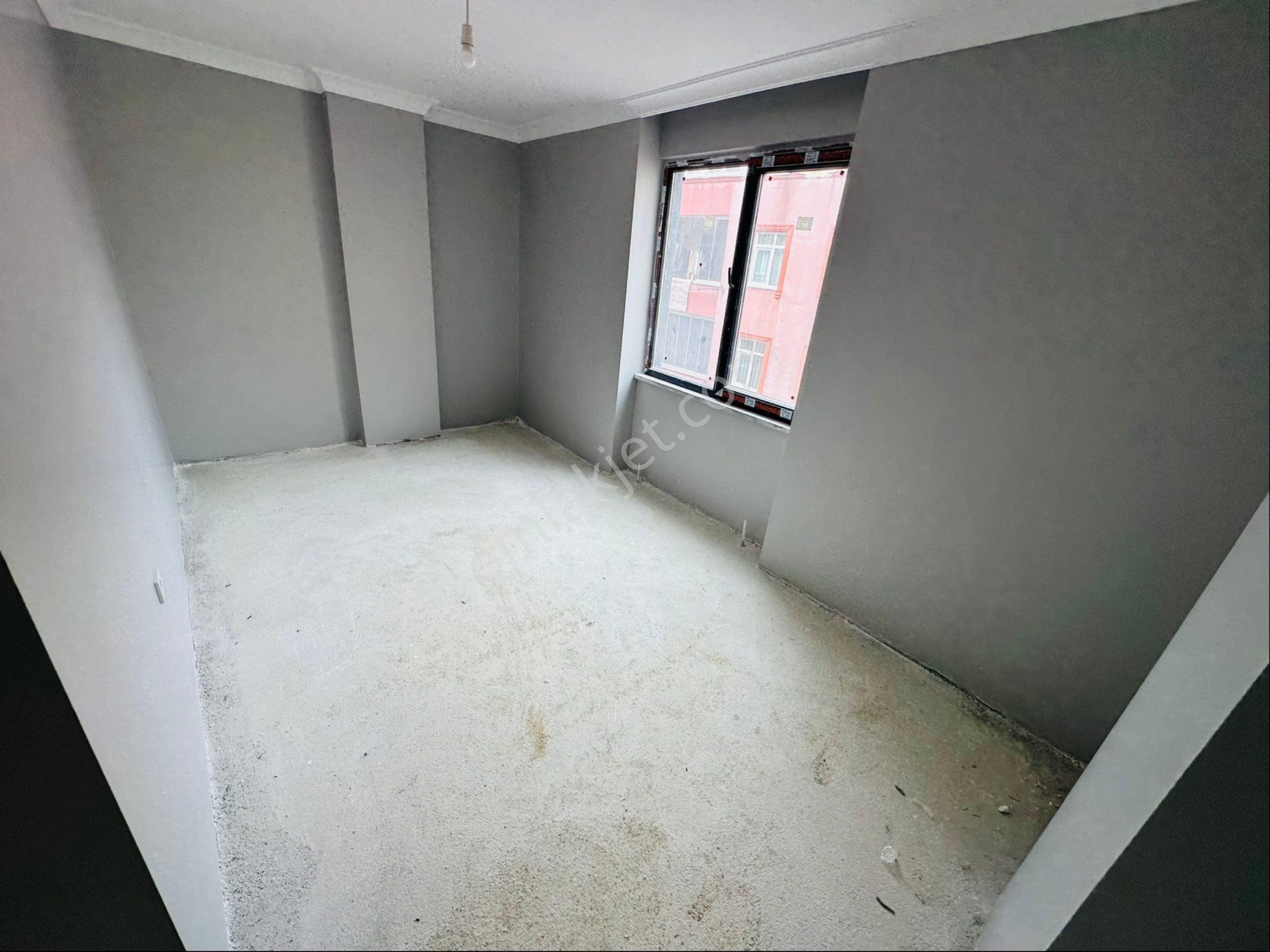 İsmetpaşa Mah'de Caddeye Yakın 3+1 130m2 Sıfır Köşe Başı Ara Kat Ddaire - Görsel 21