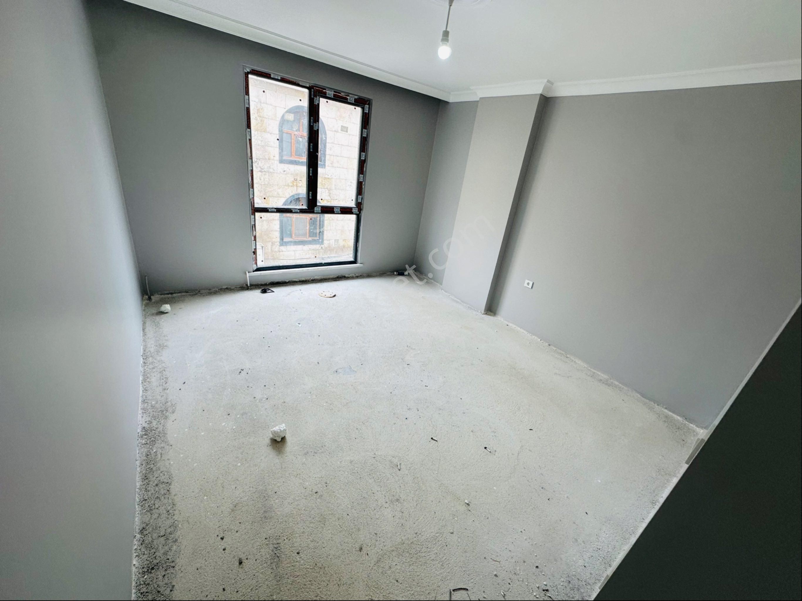 İsmetpaşa Mah'de Caddeye Yakın 3+1 130m2 Sıfır Köşe Başı Ara Kat Ddaire - Görsel 13