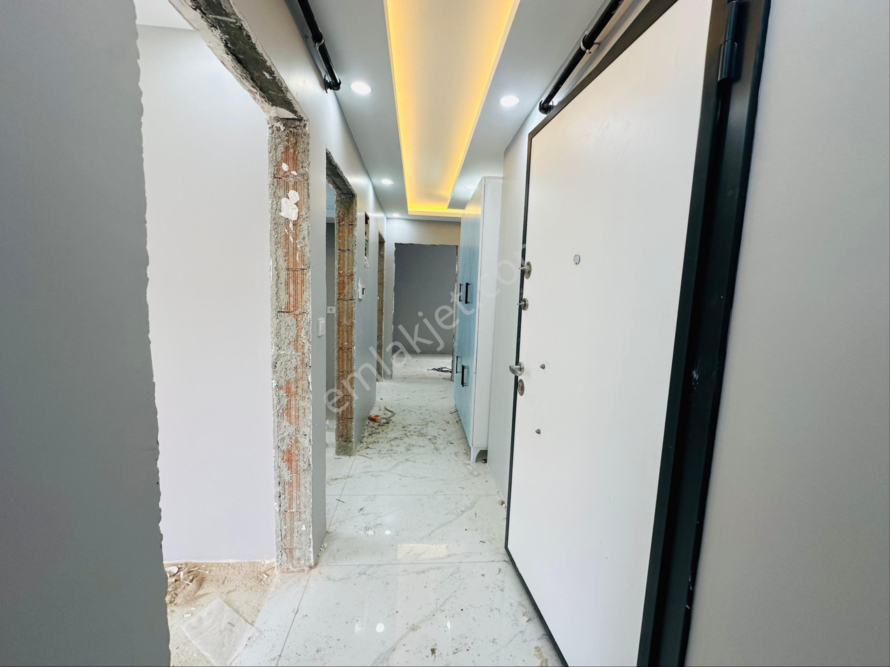 İsmetpaşa Mah'de Caddeye Yakın 3+1 130m2 Sıfır Köşe Başı Ara Kat Ddaire - Görsel 26