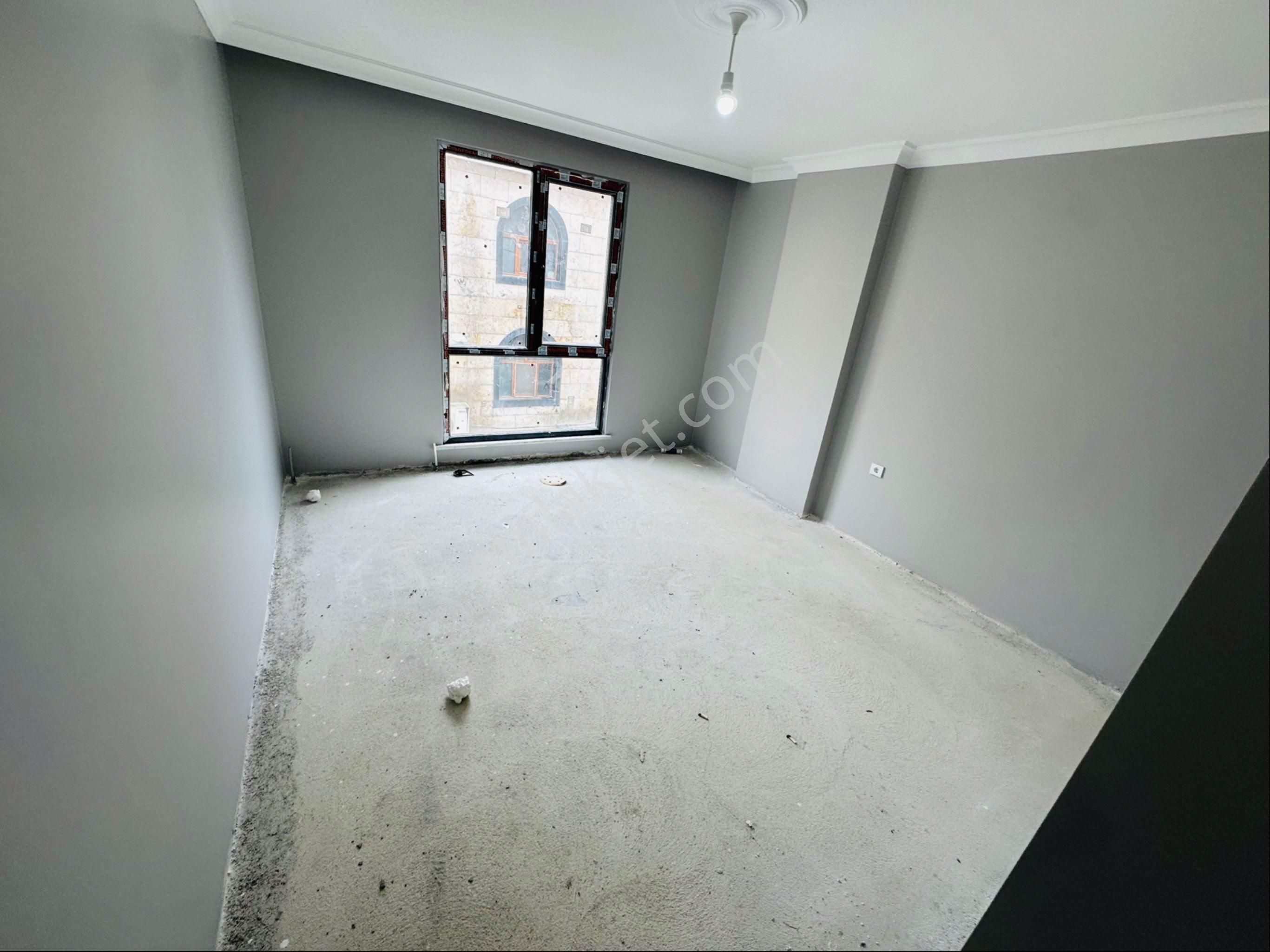 İsmetpaşa Mah'de Caddeye Yakın 3+1 130m2 Sıfır Köşe Başı Ara Kat Ddaire - Görsel 11