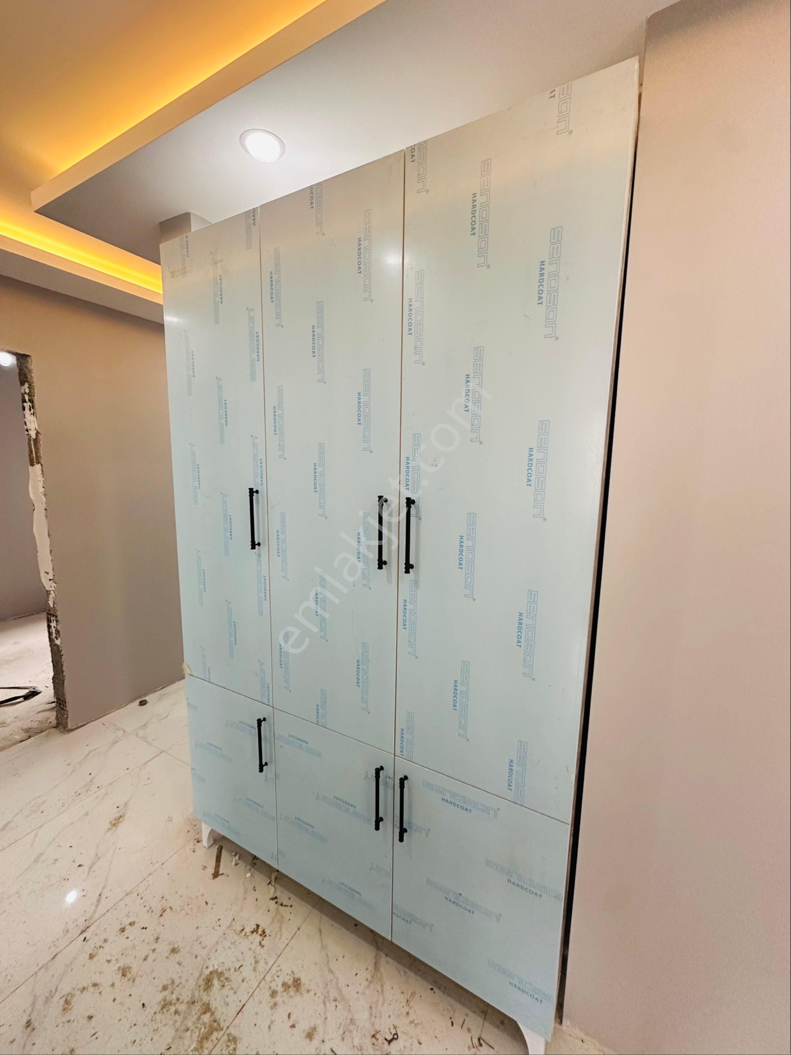 İsmetpaşa Mah'de Caddeye Yakın 3+1 130m2 Sıfır Köşe Başı Ara Kat Ddaire - Görsel 23