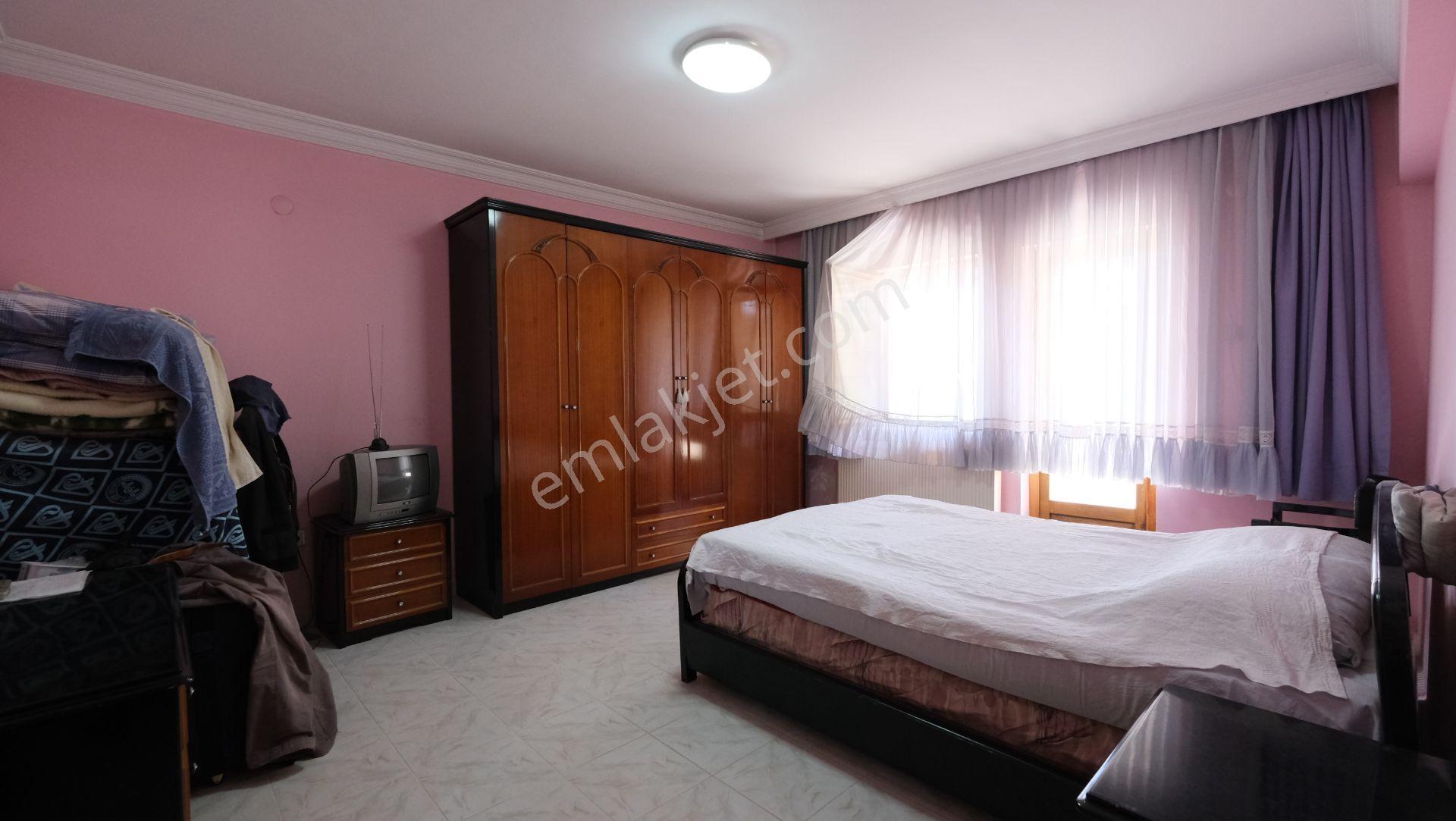 Gölbaşı Gökkuşağı Sitesinde Satılık Triplex Köşe Villa - Görsel 24