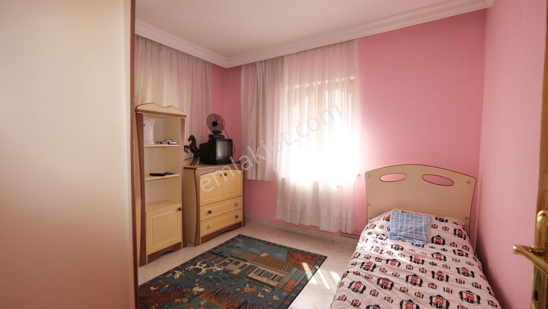 Gölbaşı Gökkuşağı Sitesinde Satılık Triplex Köşe Villa - Görsel 7