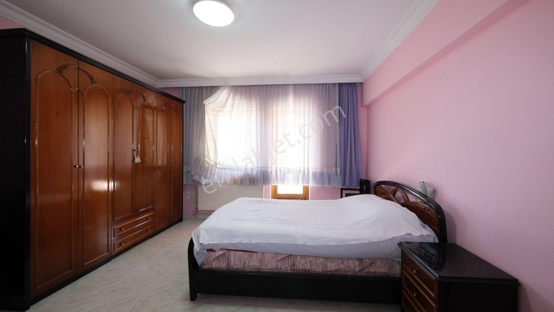 Gölbaşı Gökkuşağı Sitesinde Satılık Triplex Köşe Villa - Görsel 26