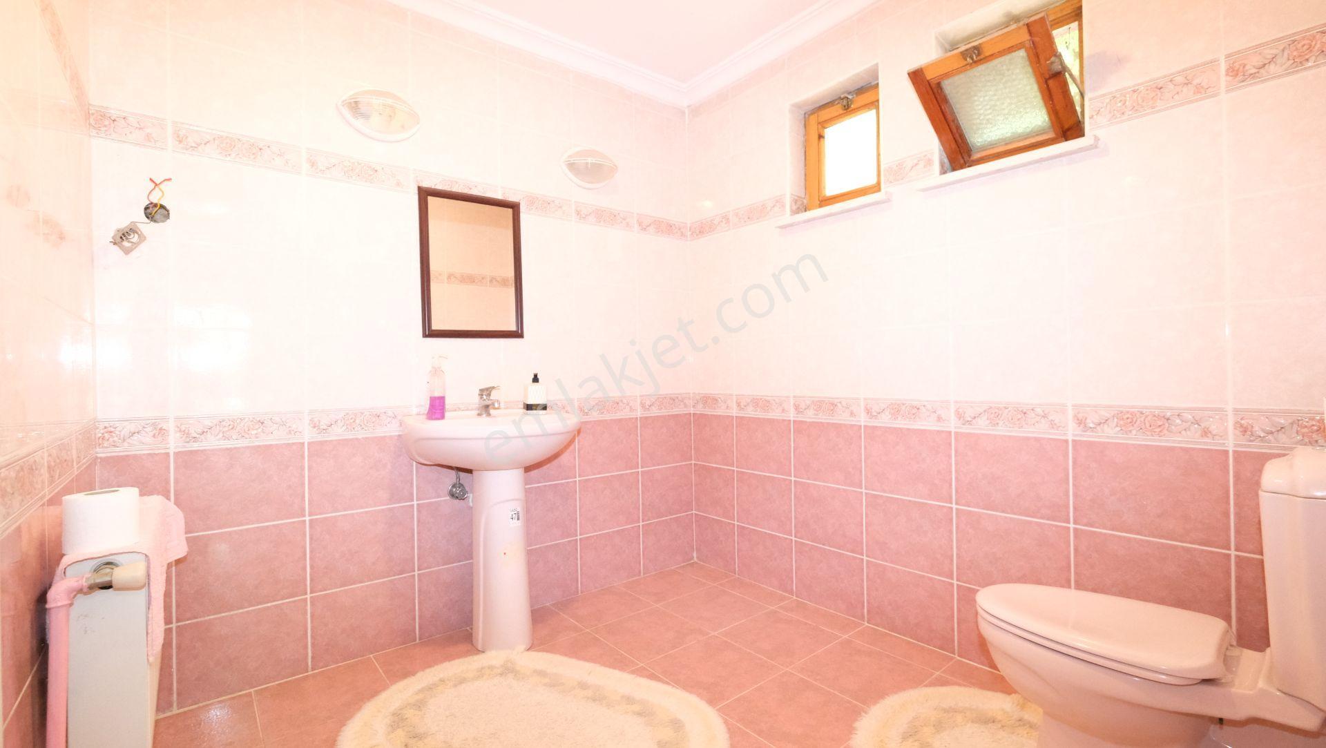Gölbaşı Gökkuşağı Sitesinde Satılık Triplex Köşe Villa - Görsel 23
