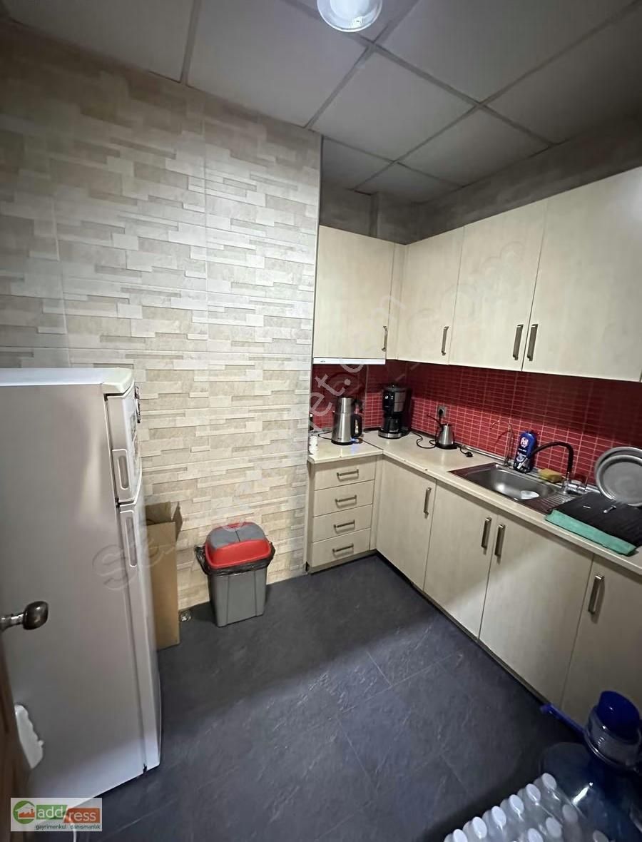 İkitelli Osb De 110 M2 Yapılı Hazır Ofis - Görsel 4