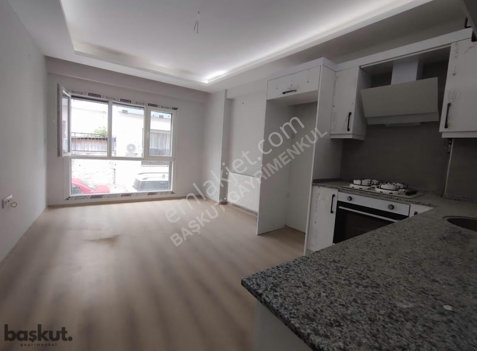 Başkut Emlak' Tan Örnekköy Mah.de 2+1 Kiralık Daire - Görsel 4
