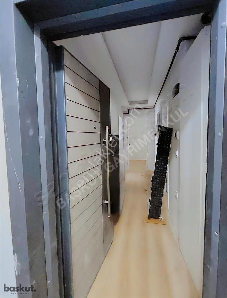 Başkut Emlak' Tan Örnekköy Mah.de 2+1 Kiralık Daire - Görsel 11