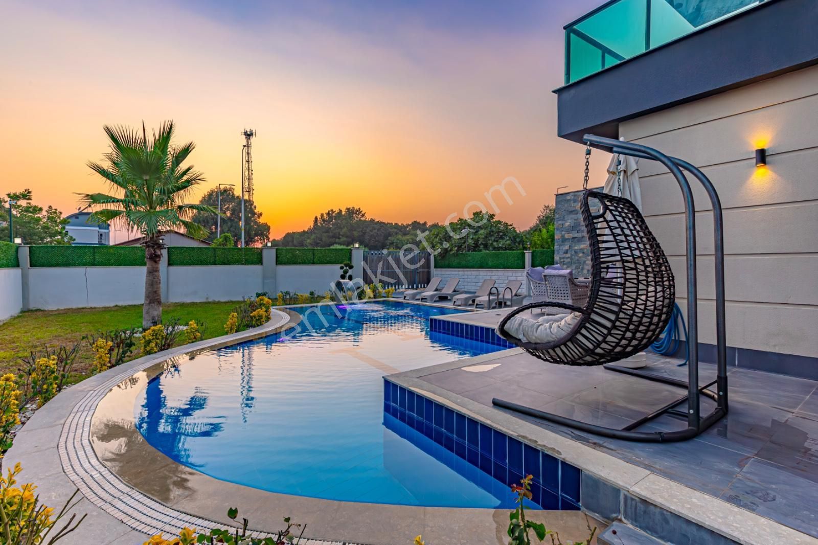 Yeni Acil Satılık Müstakil Villa The Land Of Legends Karşısı Fırsat Kelepir - Görsel 3