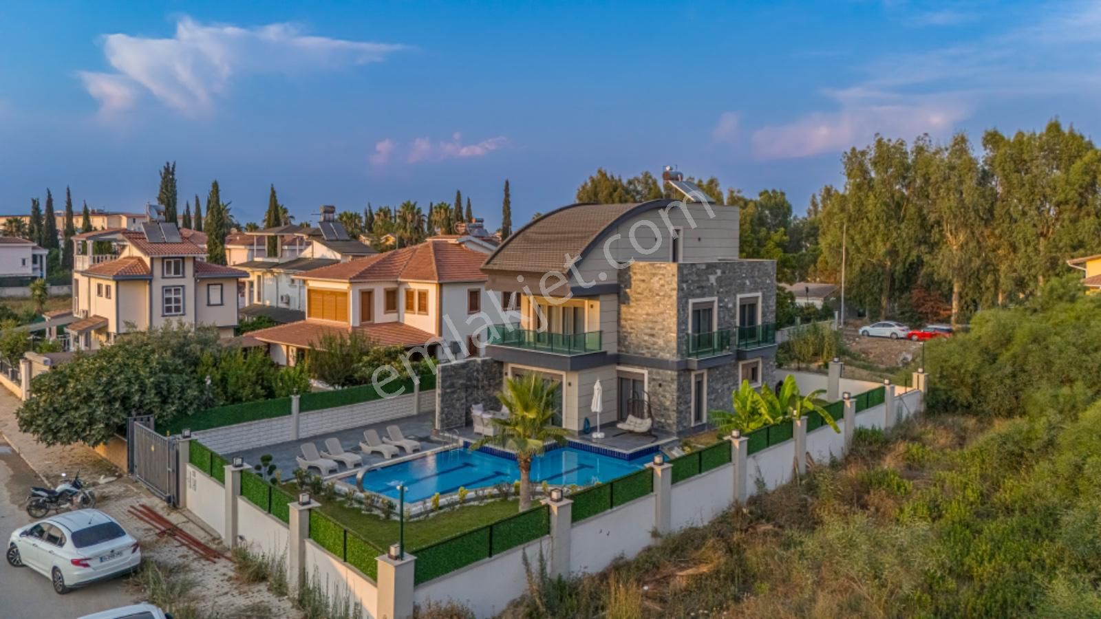 Yeni Acil Satılık Müstakil Villa The Land Of Legends Karşısı Fırsat Kelepir - Görsel 4