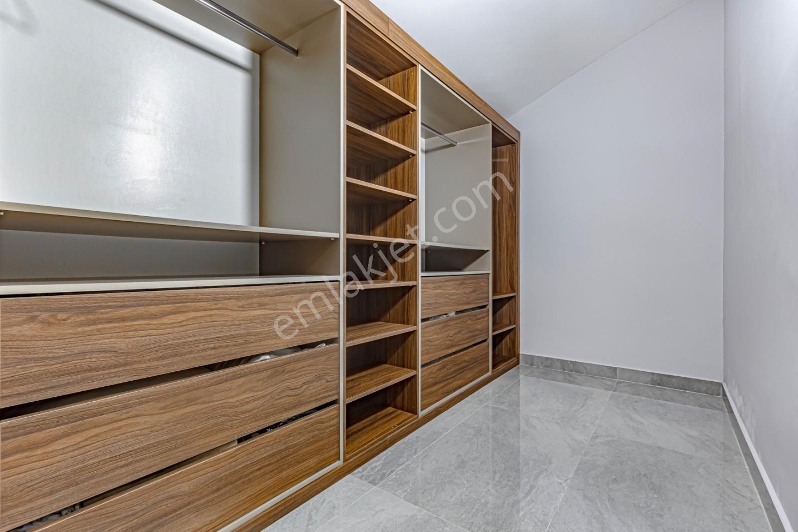 Yeni Acil Satılık Müstakil Villa The Land Of Legends Karşısı Fırsat Kelepir - Görsel 26