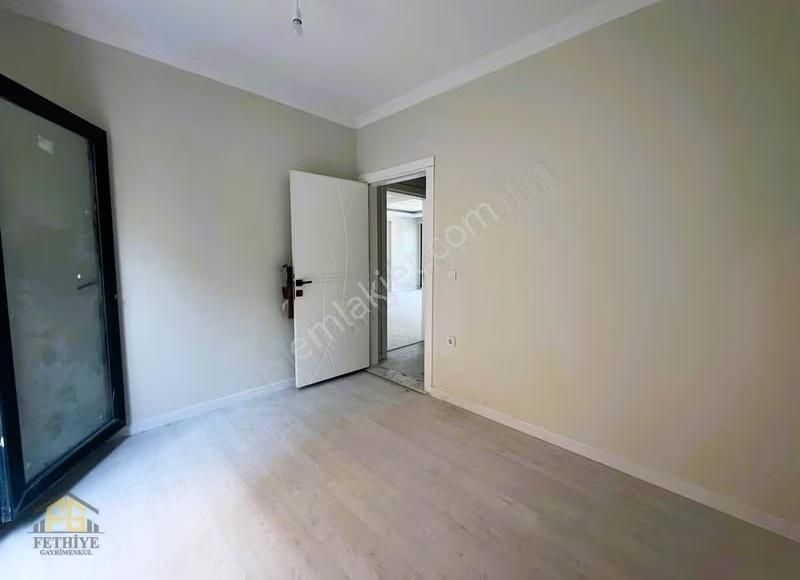Fethiye Gayrimenkul Yeni Yapı Merkezi Konumda 2+1 Daire - Görsel 12