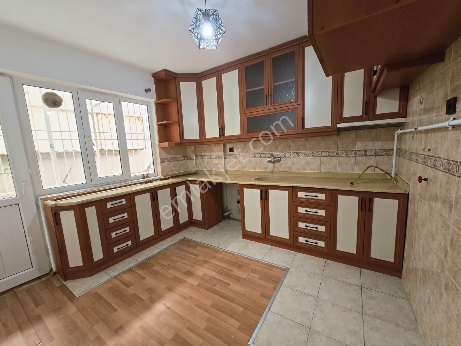 Ender Uysal Gayrimenkulden Çınara Yakın 3+1 İçi Yenilenmiş 175 M2 Satılk Daire.. - Görsel 3