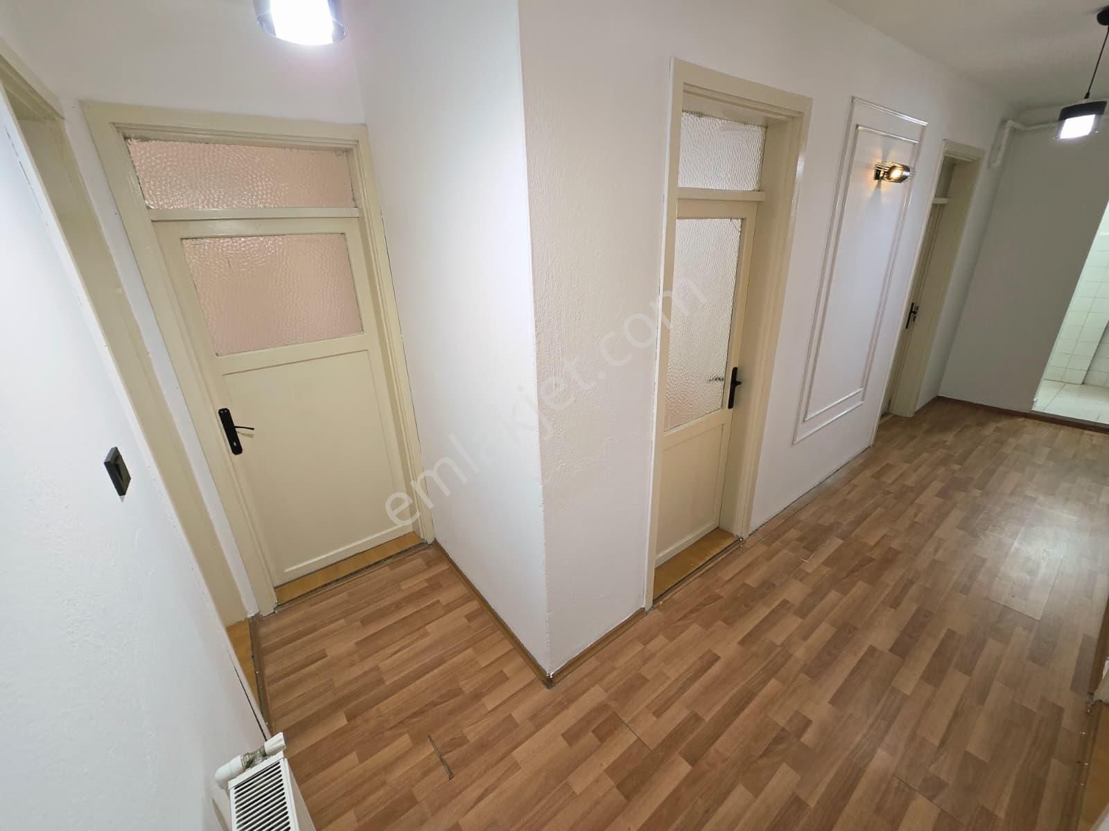 Ender Uysal Gayrimenkulden Çınara Yakın 3+1 İçi Yenilenmiş 175 M2 Satılk Daire.. - Görsel 21