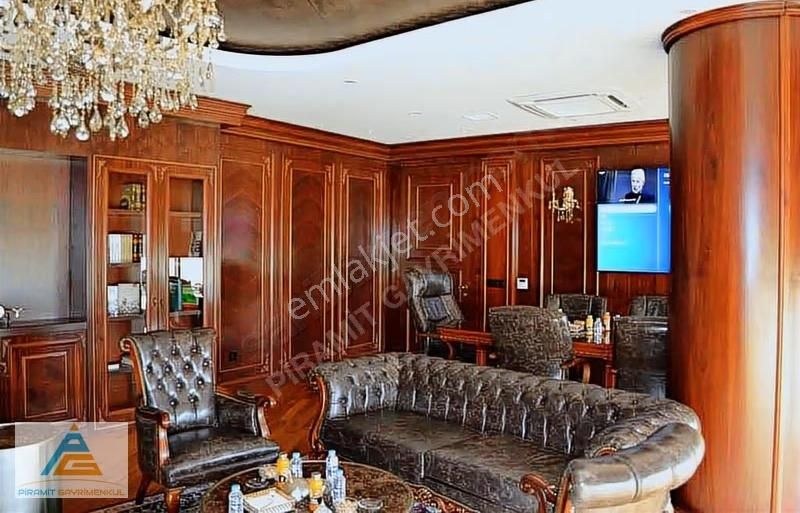Başakşehir Kayaşehir Kuzeyyakası Ofislerinde Yapılı Kiralık Ofis - Görsel 24