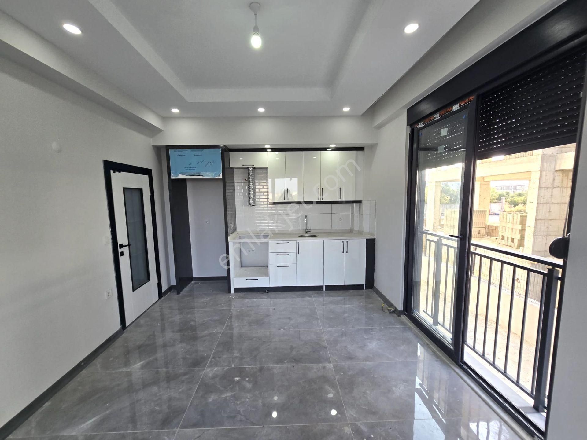 İdamax ' Tan Ilıca Mahallesinde Kiralık Sıfır 2+1 Havuzlu Daire