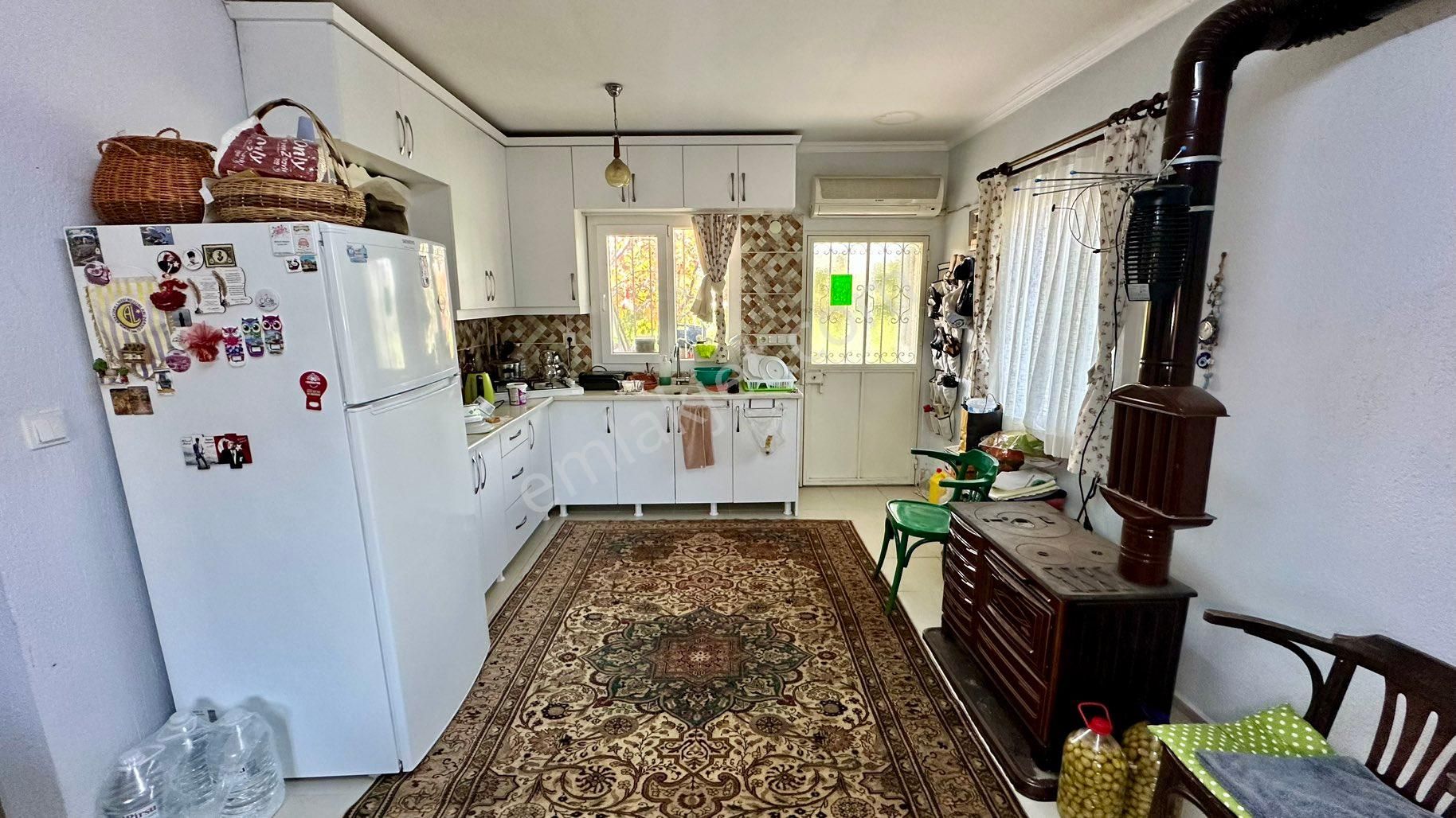 Kemalpaşa Aşağıkızılca’da Satılık Bağ Ve 2+1 Bağ Evi - Görsel 23