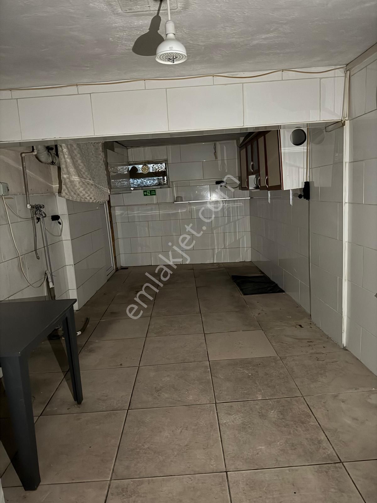 My Ekipten Kapalı Çarşı Alacamescitte Kiralık İş Yeri - Görsel 15