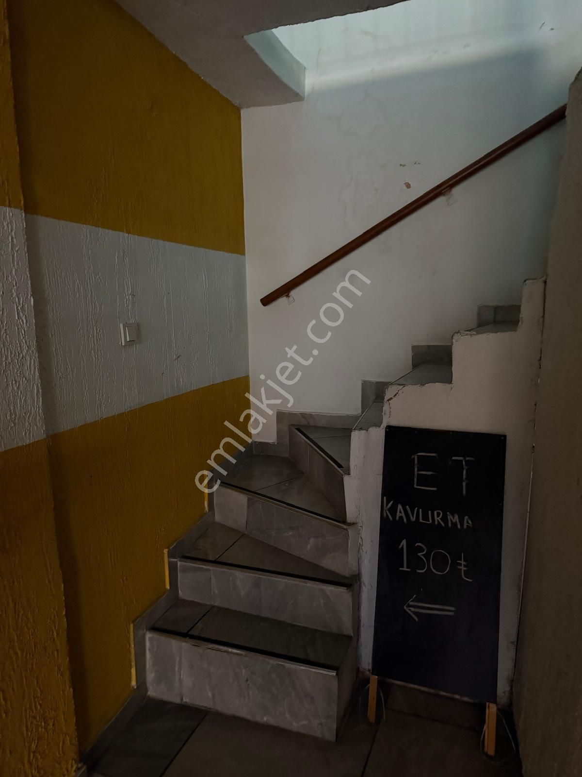 My Ekipten Kapalı Çarşı Alacamescitte Kiralık İş Yeri - Görsel 13