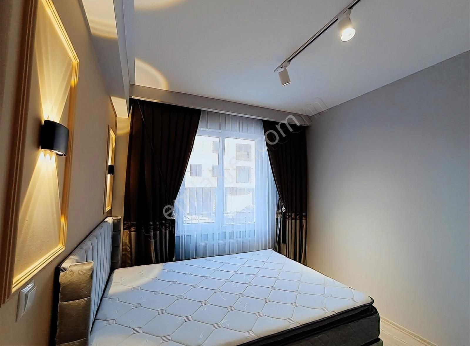 Tramvaya Çok Yakın Memur Kiracılı Lüx Daire - Görsel 14