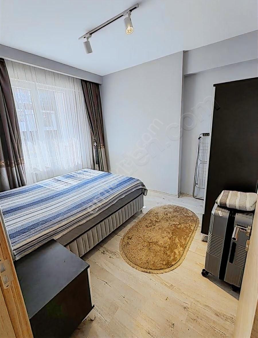 Tramvaya Çok Yakın Memur Kiracılı Lüx Daire