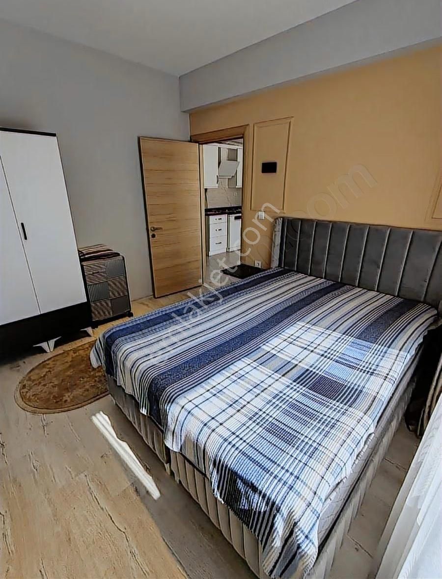 Tramvaya Çok Yakın Memur Kiracılı Lüx Daire - Görsel 5