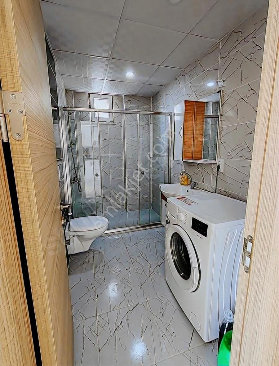 Tramvaya Çok Yakın Memur Kiracılı Lüx Daire - Görsel 9