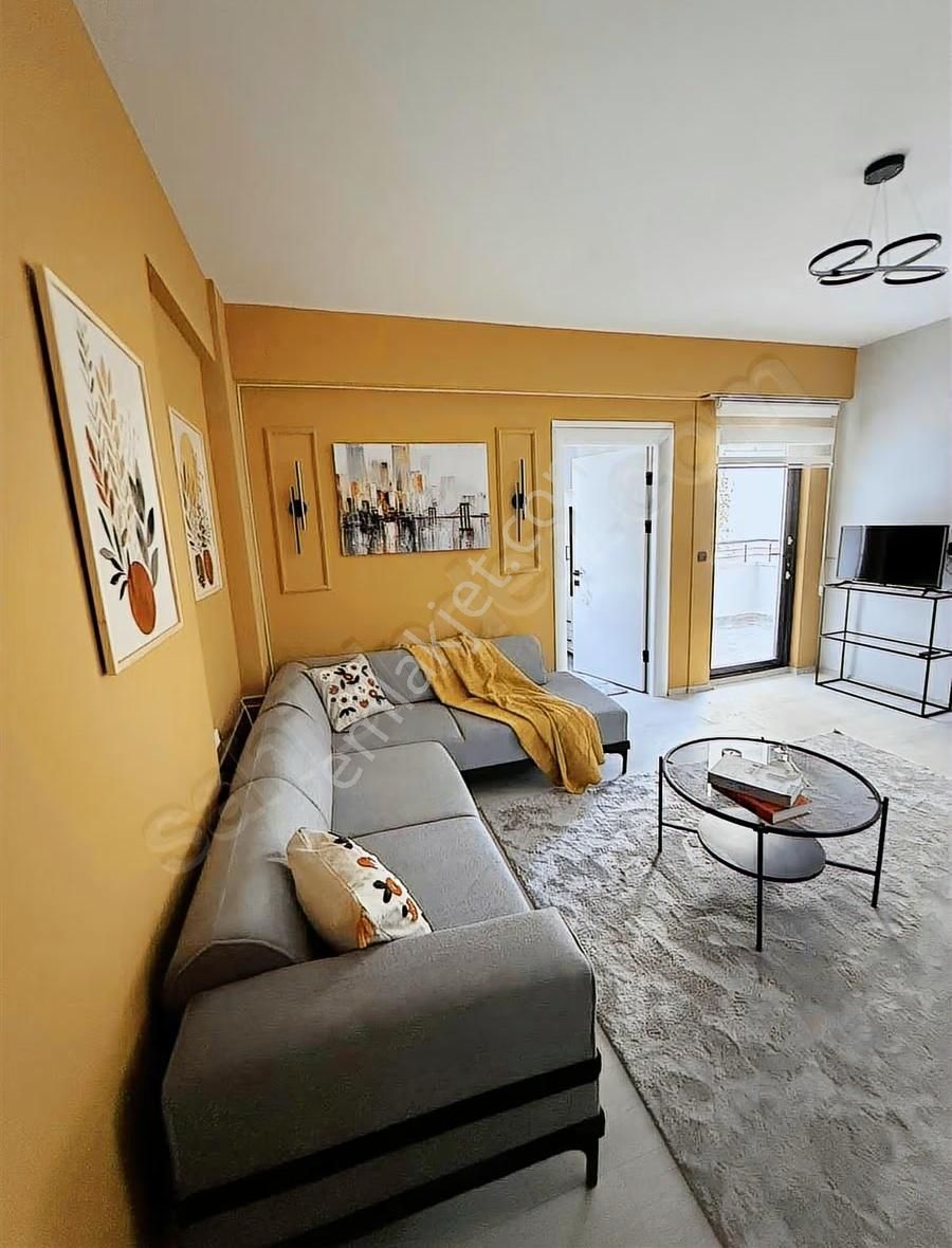 Emsalsiz Yatırım Fırsatı Eşyalı 1+1 Daireye Ek Bir De Dükkan! - Görsel 9