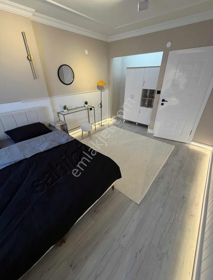 Yenimahalle'de Lüx Eşyalı Özel Dizayn Geniş Satılık 1+1 - Görsel 5