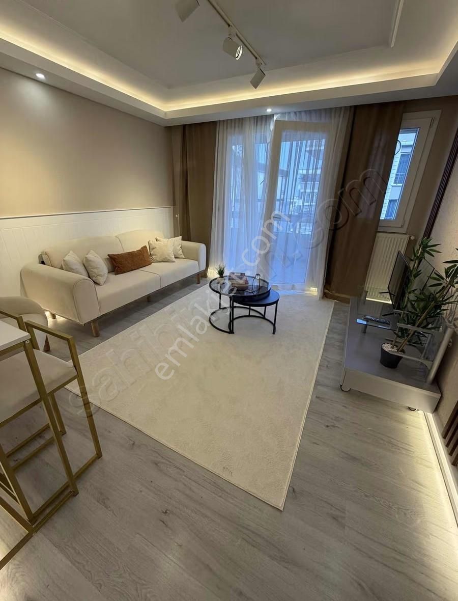 Yenimahalle'de Lüx Eşyalı Özel Dizayn Geniş Satılık 1+1 - Görsel 23