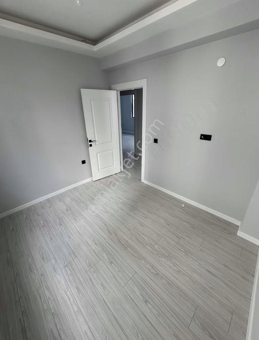 Körfezde Toplu Konuta Yakın 2+1 - Görsel 18