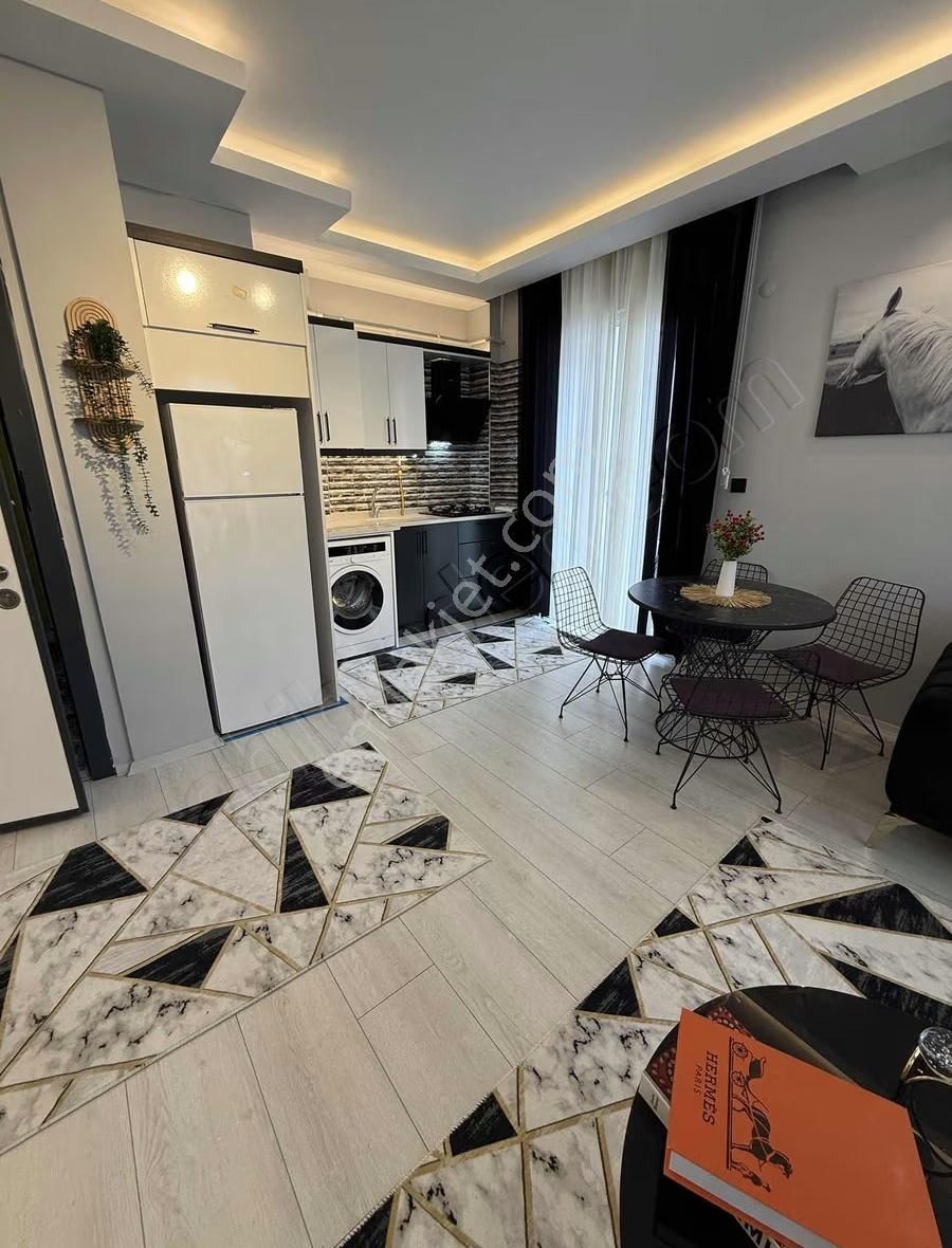 Özel Konsept Lüx Eşyalı Deniz Manzaralı Geniş 1+1 - Görsel 24