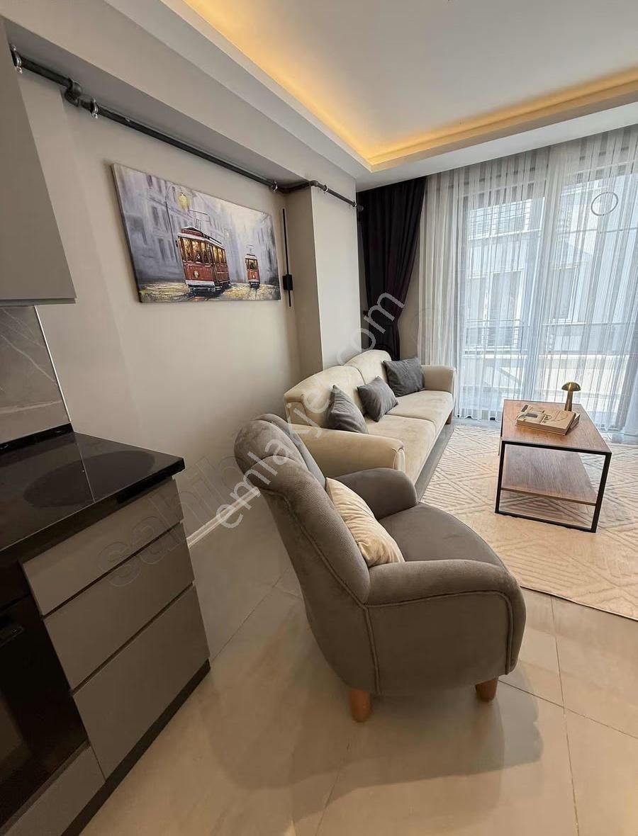 Özel Dizayn Edilmiş Ara Kat Lüks Eşyalı 1+1 - Görsel 7