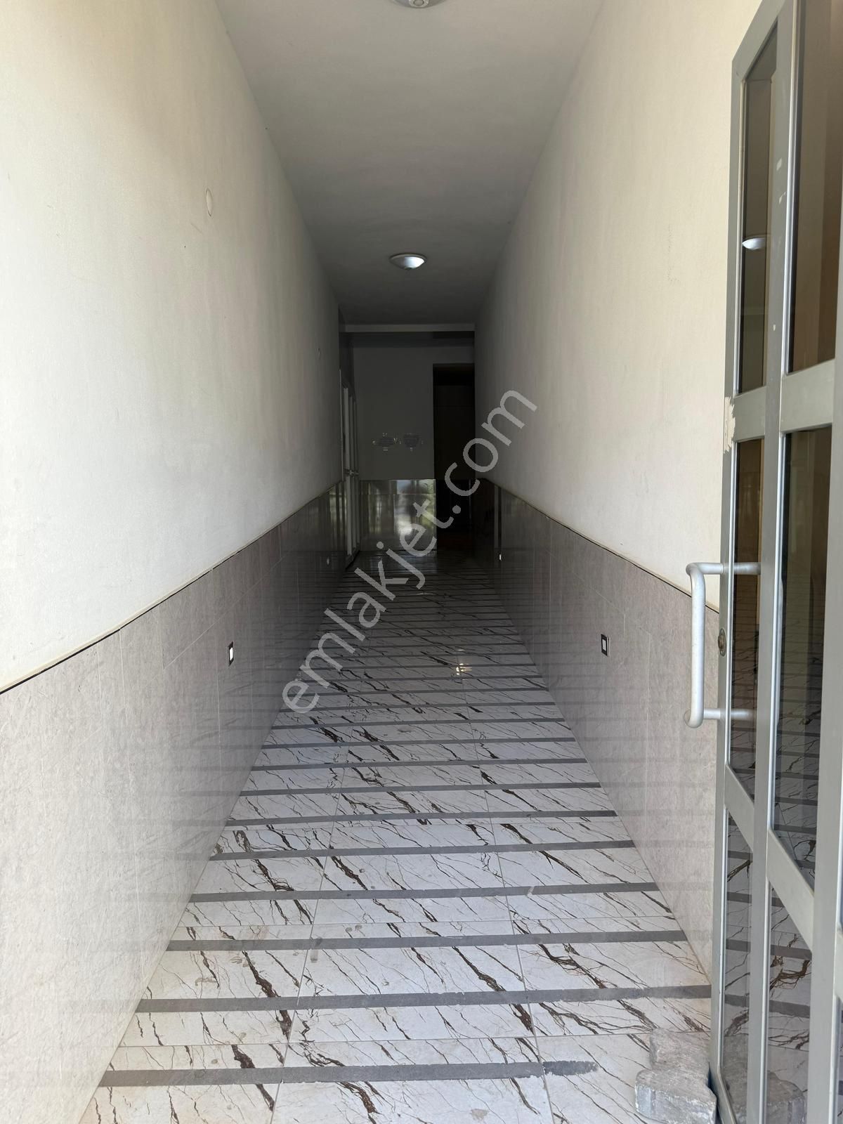 Didim Yenimahalle 3+1 Ayrı Mutfak Daire - Görsel 16