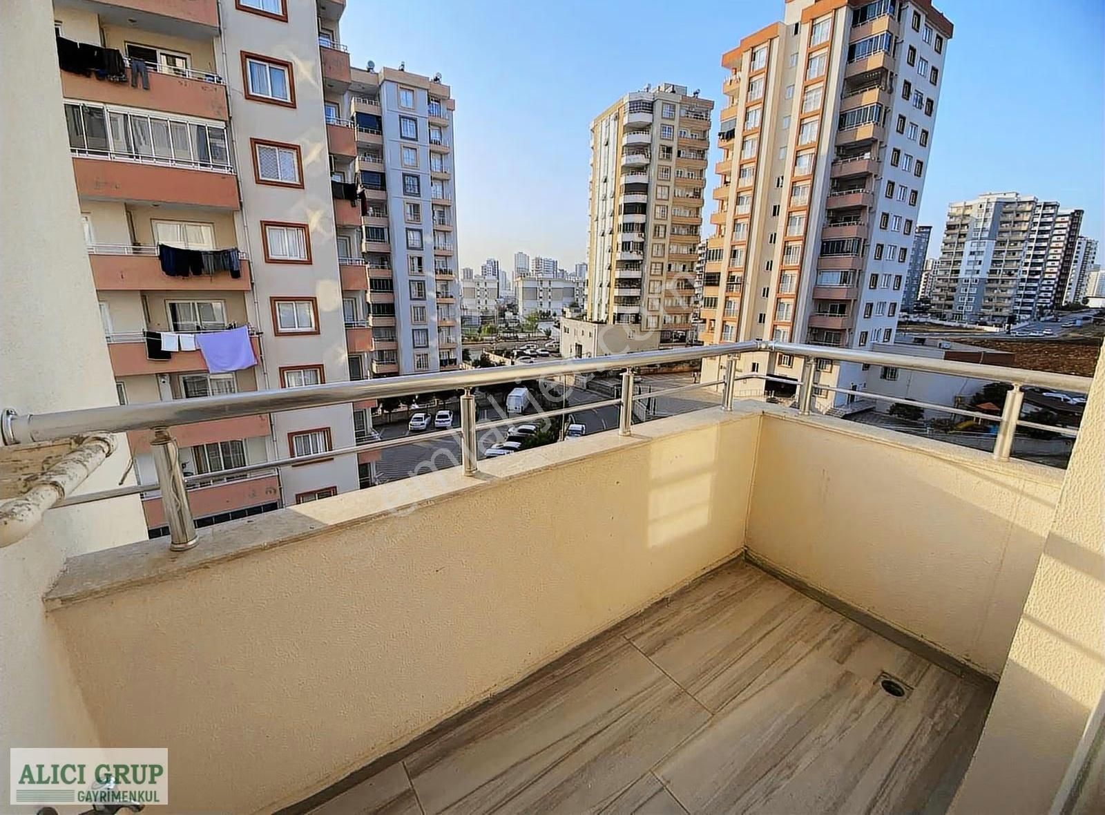 1+1 Satılık Btu Yanı Cadde Üzerinde,iskanlı- Hasarsız - Görsel 19