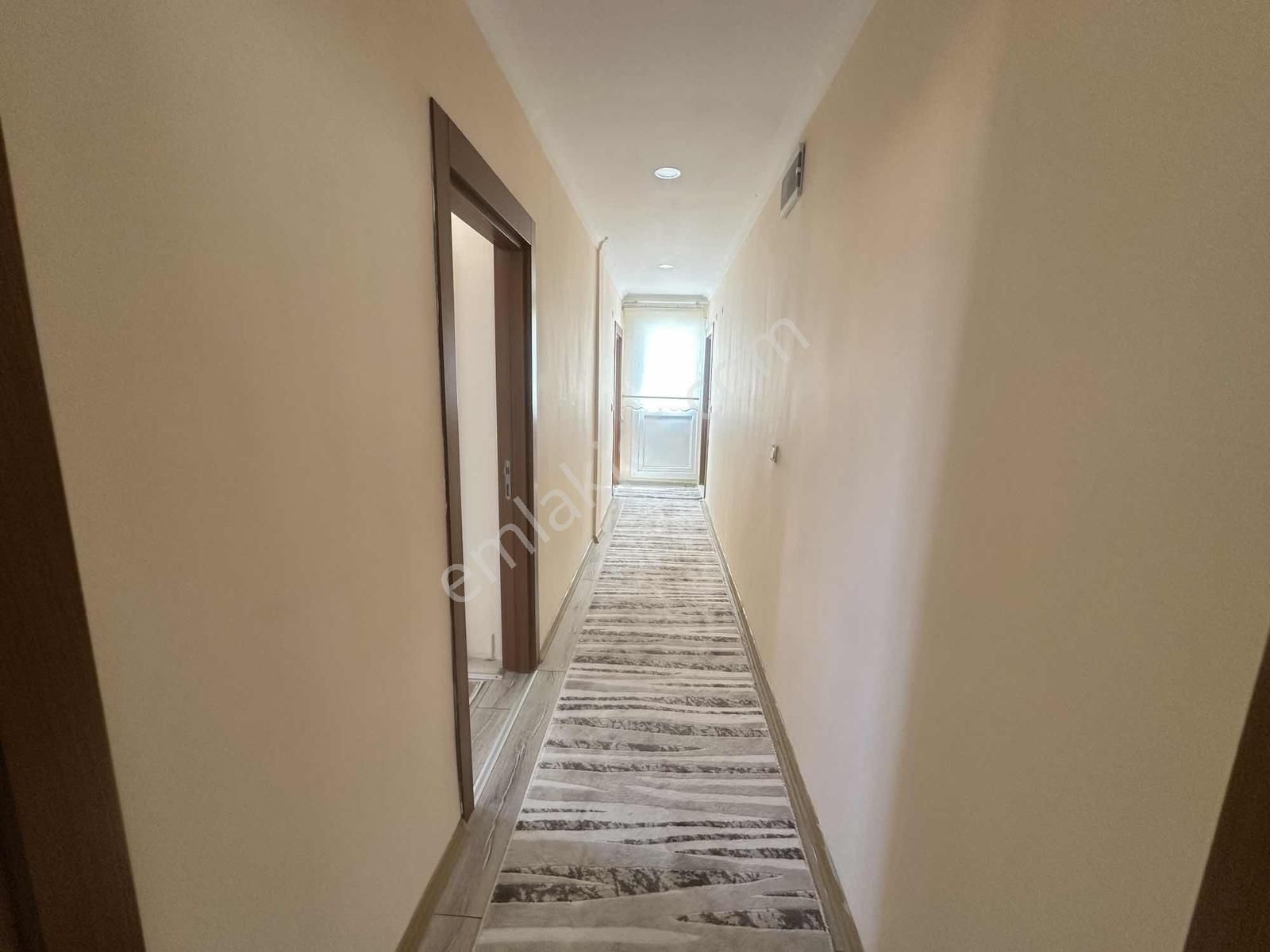 İzmir Menemen Uğur Mumcu Mahallesi Satılık 5+2 Daire - Görsel 3