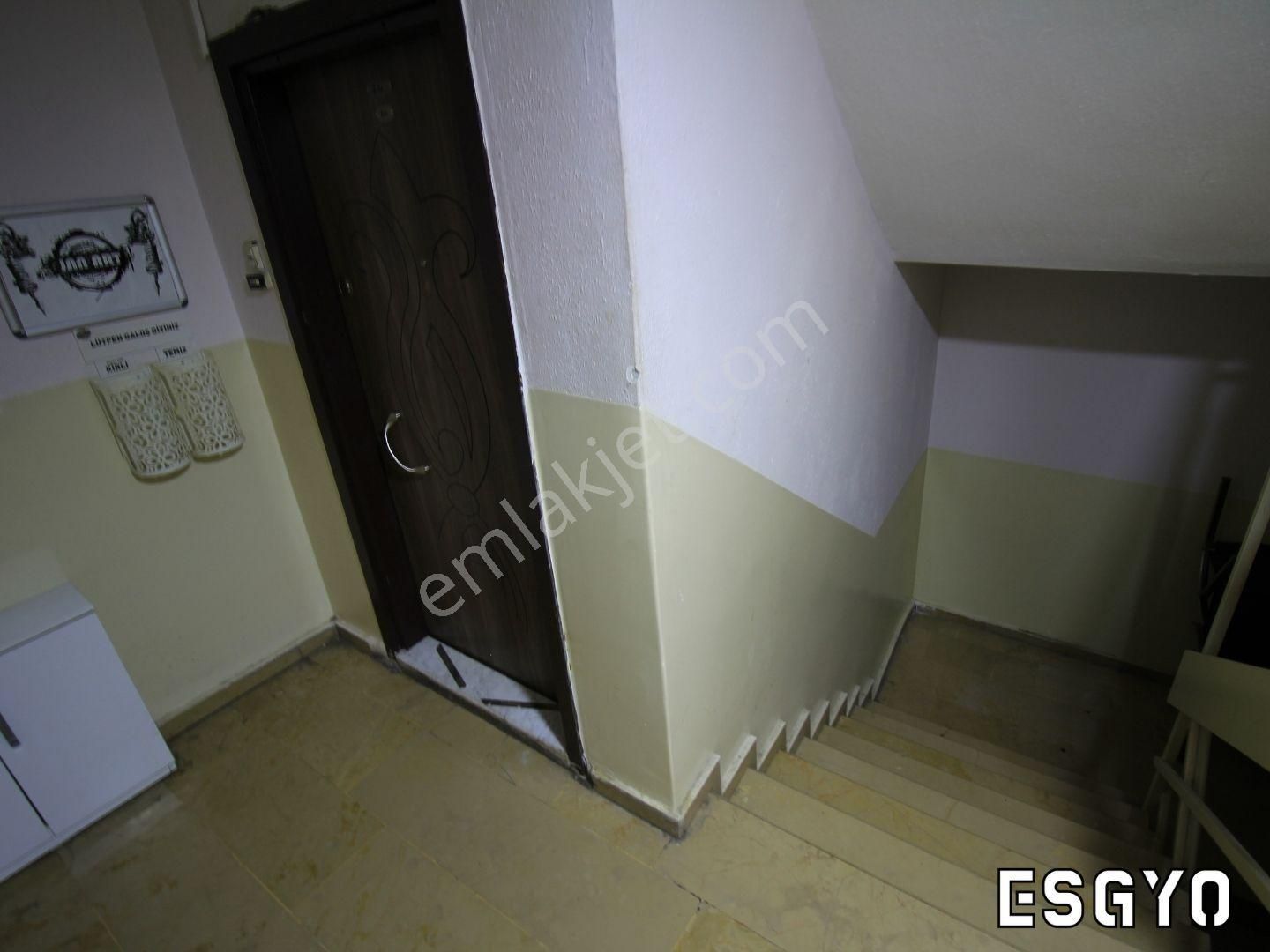 Esgyo'dan Doktorlar Cad. Üzerinde, Ön Cephe , Ara Kat Ofis-işyeri - Görsel 8