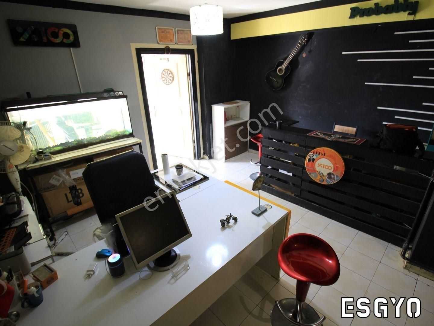 Esgyo'dan Doktorlar Cad. Üzerinde, Ön Cephe , Ara Kat Ofis-işyeri - Görsel 14