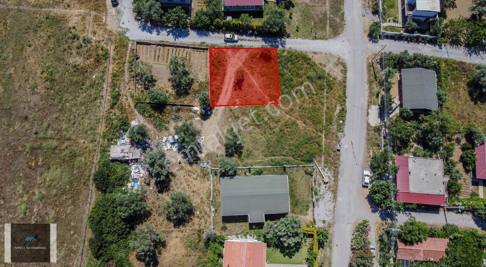 Urla Torasan'da İmarlı İnşaatta Hazır 315.16 M2 Arsa - Görsel 2
