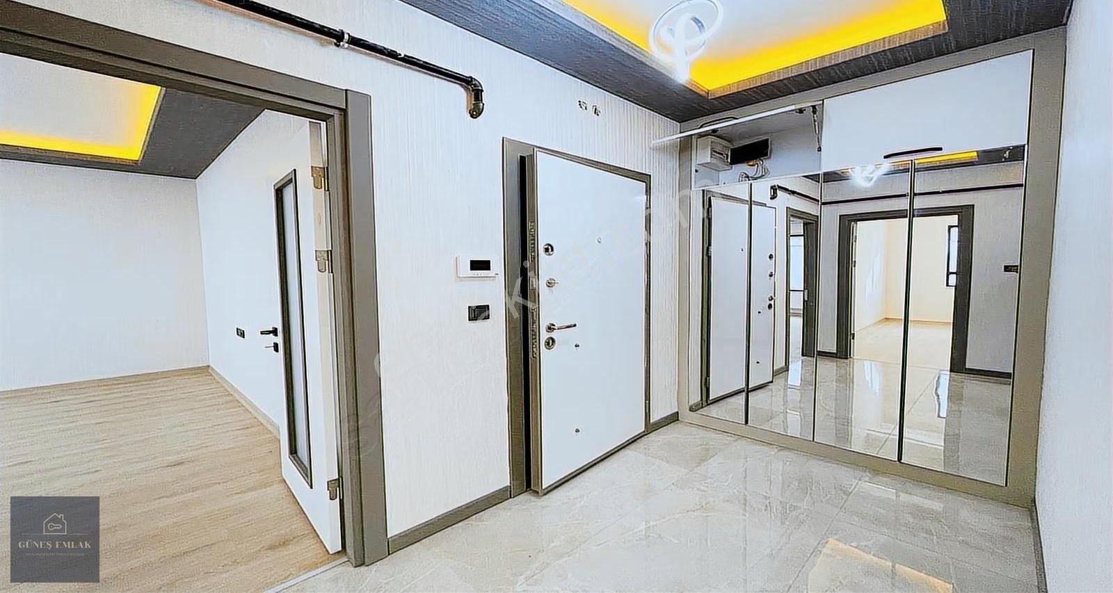 Okullar Bölgesinde 2 Bloklu Sitede Her Katta Ve Cephede Satılık - Görsel 27
