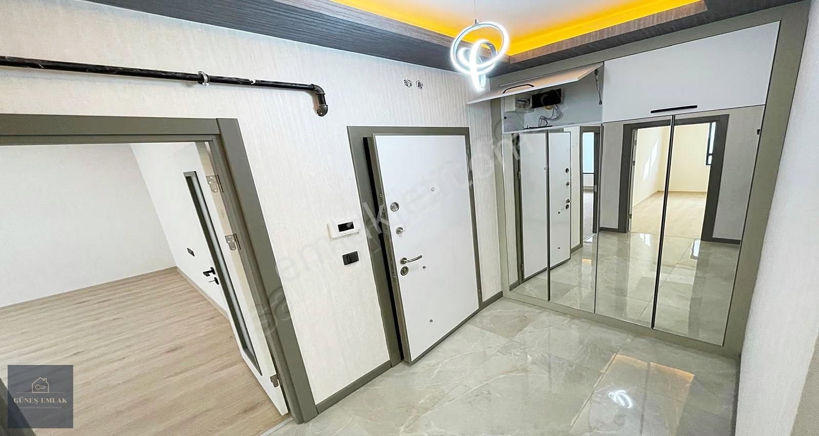 Okullar Bölgesinde 2 Bloklu Sitede Her Katta Ve Cephede Satılık - Görsel 13
