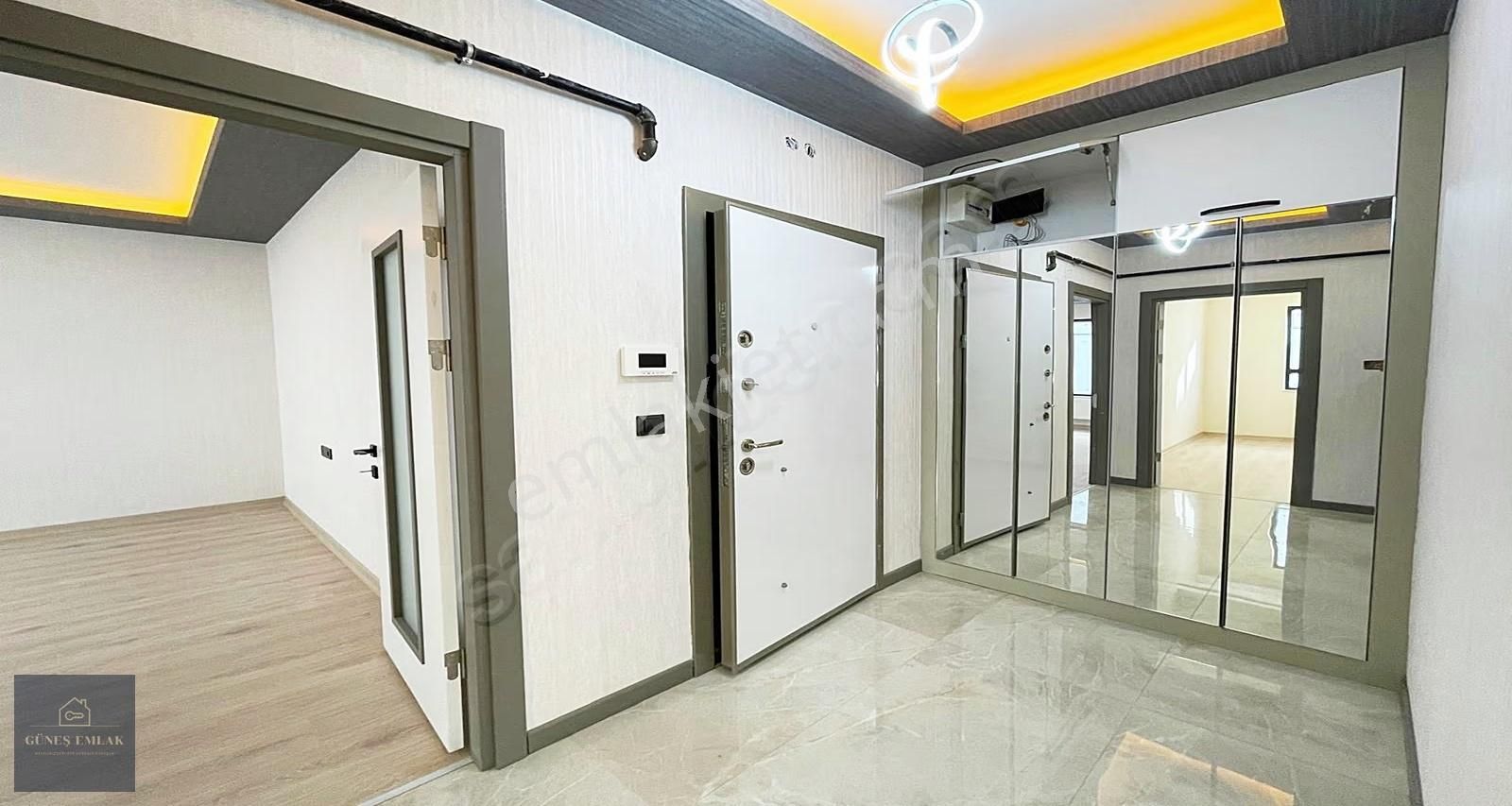Okullar Bölgesinde 2 Bloklu Sitede Her Katta Ve Cephede Satılık - Görsel 32
