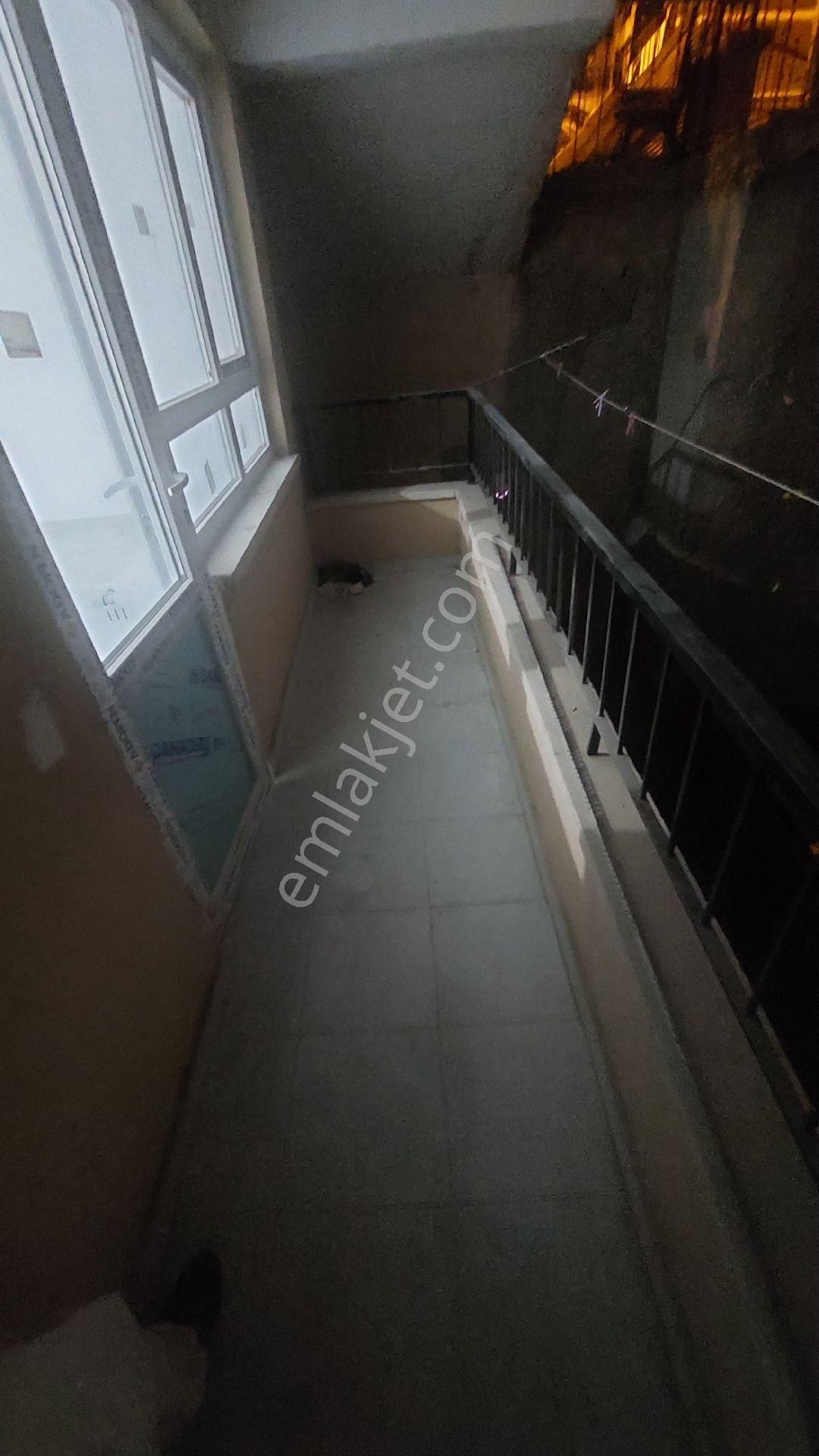 Yunusemre Cad. Ve Günsazak Cad.çok Yakın Full Yapılı 2+1 Kiralık - Görsel 27