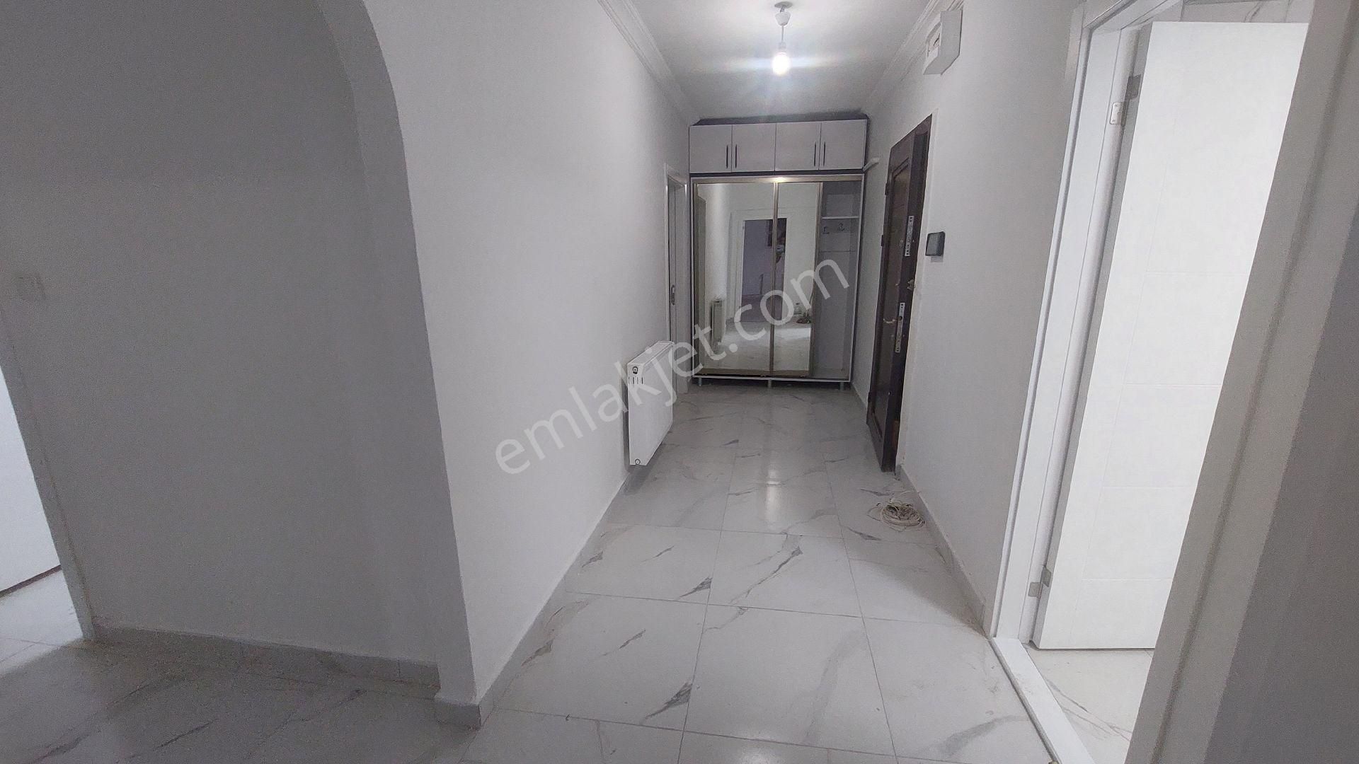 Yunusemre Cad. Ve Günsazak Cad.çok Yakın Full Yapılı 2+1 Kiralık - Görsel 5