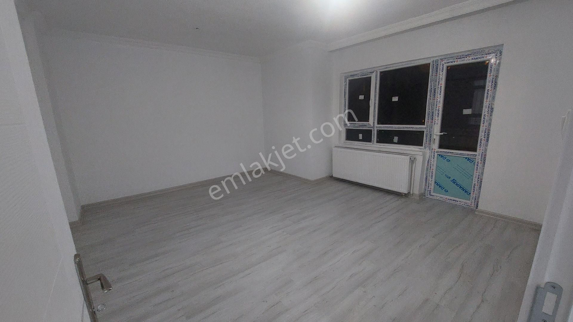Yunusemre Cad. Ve Günsazak Cad.çok Yakın Full Yapılı 2+1 Kiralık - Görsel 14