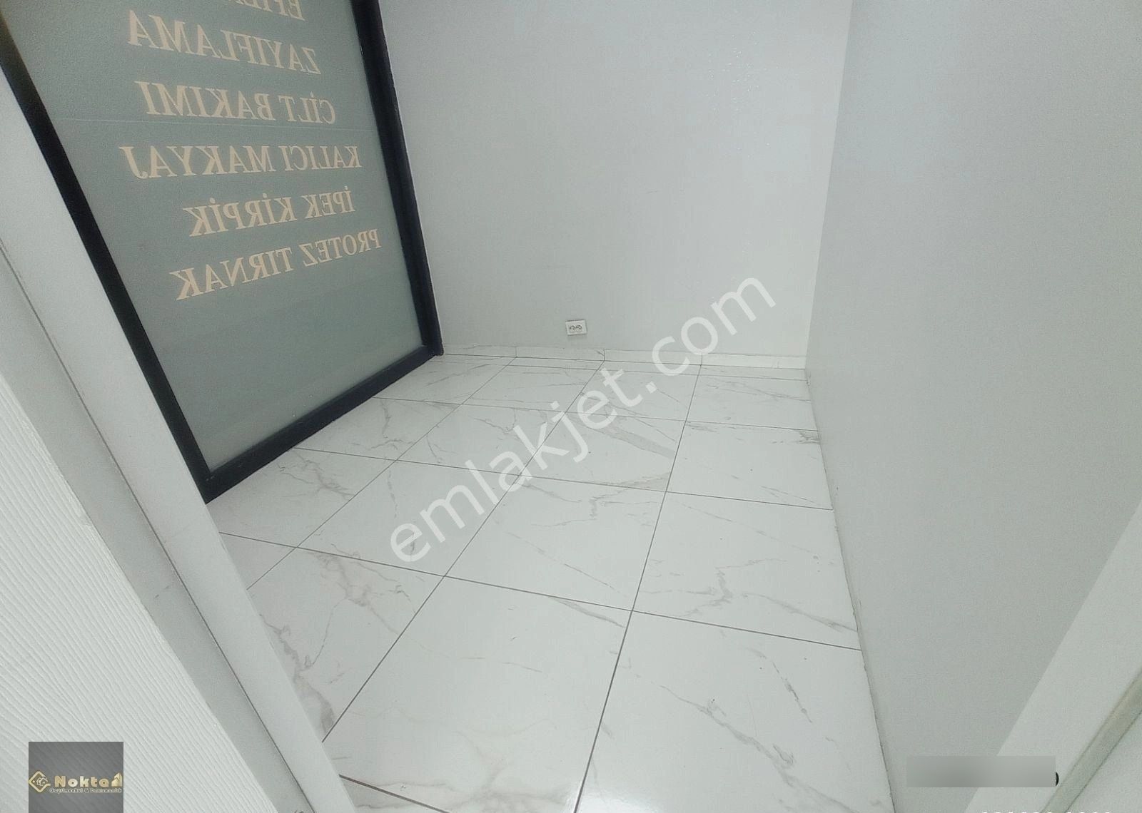 Topçu Mahallesi Nde Çift Katlı Kiralık Dükkan - Görsel 16